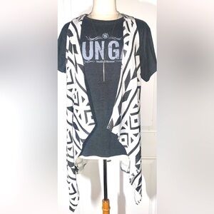 Vintage Deb 90s Y2k white and black geometric sleeveless duster Large